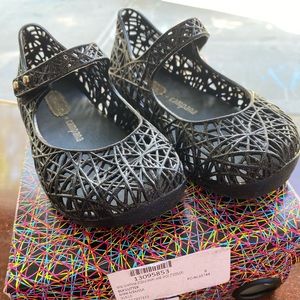 Mini Melissa Black Zig Zag